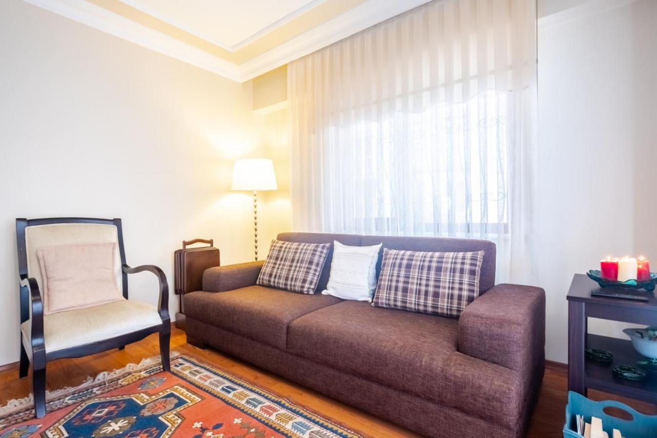 Peaceful Flat In The Heart Of Atasehir 公寓 *